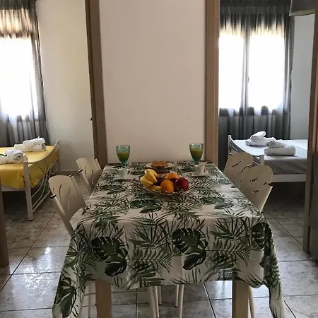 Kostas Apartment Ierissos